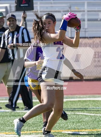 Thumbnail 2 in Clayton Valley Charter vs. Oakland Tech (Green and Gold Invitational-SRVHS) photogallery.