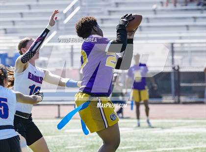 Thumbnail 3 in Clayton Valley Charter vs. Oakland Tech (Green and Gold Invitational-SRVHS) photogallery.
