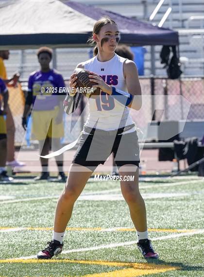 Thumbnail 2 in Clayton Valley Charter vs. Oakland Tech (Green and Gold Invitational-SRVHS) photogallery.