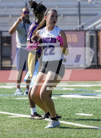 Thumbnail 2 in Clayton Valley Charter vs. Oakland Tech (Green and Gold Invitational-SRVHS) photogallery.
