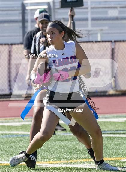 Thumbnail 1 in Clayton Valley Charter vs. Oakland Tech (Green and Gold Invitational-SRVHS) photogallery.