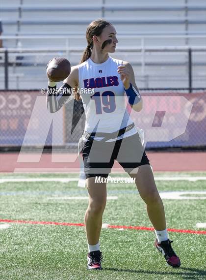 Thumbnail 2 in Clayton Valley Charter vs. Oakland Tech (Green and Gold Invitational-SRVHS) photogallery.