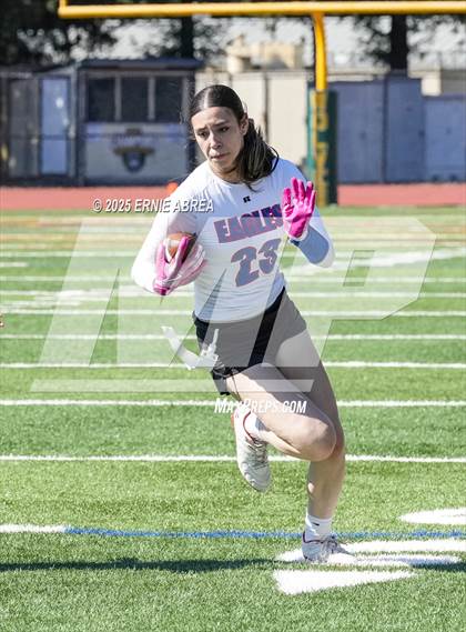 Thumbnail 3 in Clayton Valley Charter vs. Oakland Tech (Green and Gold Invitational-SRVHS) photogallery.