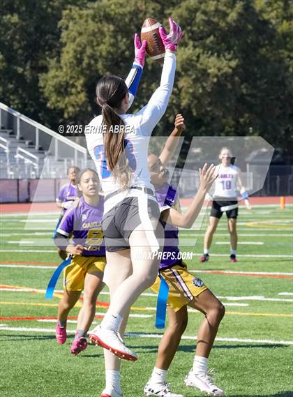 Thumbnail 3 in Clayton Valley Charter vs. Oakland Tech (Green and Gold Invitational-SRVHS) photogallery.