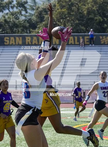 Thumbnail 1 in Clayton Valley Charter vs. Oakland Tech (Green and Gold Invitational-SRVHS) photogallery.