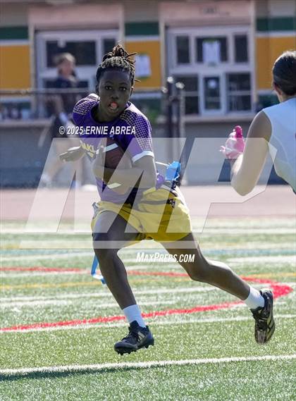 Thumbnail 2 in Clayton Valley Charter vs. Oakland Tech (Green and Gold Invitational-SRVHS) photogallery.