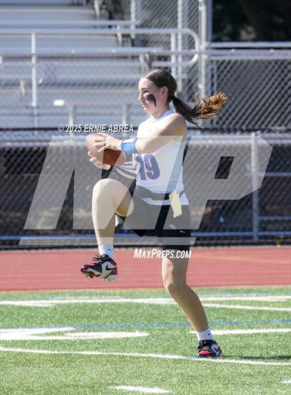 Thumbnail 1 in Clayton Valley Charter vs. Oakland Tech (Green and Gold Invitational-SRVHS) photogallery.
