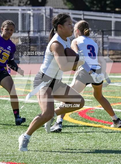 Thumbnail 1 in Clayton Valley Charter vs. Oakland Tech (Green and Gold Invitational-SRVHS) photogallery.