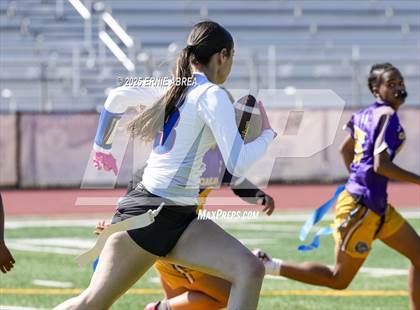 Thumbnail 3 in Clayton Valley Charter vs. Oakland Tech (Green and Gold Invitational-SRVHS) photogallery.