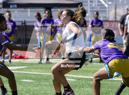 Thumbnail 2 in Clayton Valley Charter vs. Oakland Tech (Green and Gold Invitational-SRVHS) photogallery.