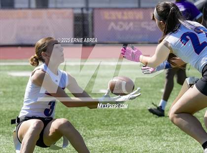 Thumbnail 3 in Clayton Valley Charter vs. Oakland Tech (Green and Gold Invitational-SRVHS) photogallery.