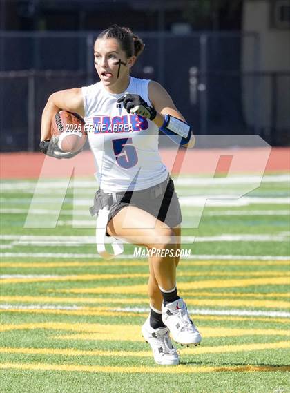 Thumbnail 3 in Clayton Valley Charter vs. Oakland Tech (Green and Gold Invitational-SRVHS) photogallery.