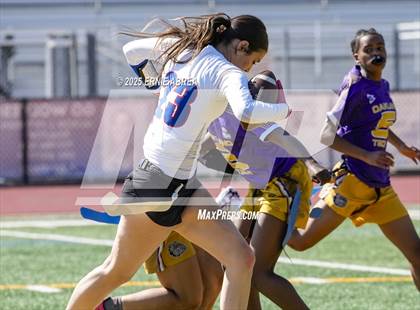 Thumbnail 1 in Clayton Valley Charter vs. Oakland Tech (Green and Gold Invitational-SRVHS) photogallery.