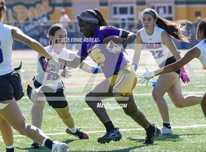 Thumbnail 2 in Clayton Valley Charter vs. Oakland Tech (Green and Gold Invitational-SRVHS) photogallery.