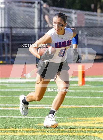 Thumbnail 1 in Clayton Valley Charter vs. Oakland Tech (Green and Gold Invitational-SRVHS) photogallery.