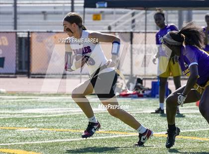 Thumbnail 2 in Clayton Valley Charter vs. Oakland Tech (Green and Gold Invitational-SRVHS) photogallery.
