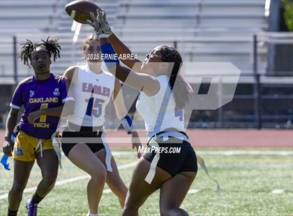 Thumbnail 2 in Clayton Valley Charter vs. Oakland Tech (Green and Gold Invitational-SRVHS) photogallery.