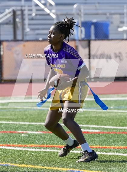 Thumbnail 1 in Clayton Valley Charter vs. Oakland Tech (Green and Gold Invitational-SRVHS) photogallery.