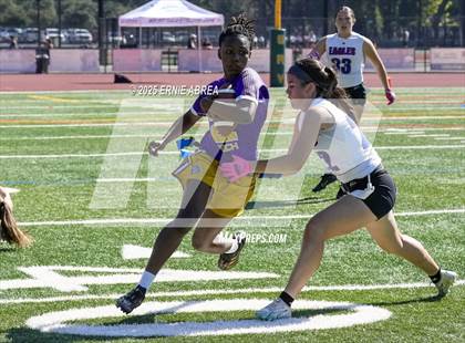 Thumbnail 2 in Clayton Valley Charter vs. Oakland Tech (Green and Gold Invitational-SRVHS) photogallery.