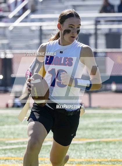 Thumbnail 2 in Clayton Valley Charter vs. Oakland Tech (Green and Gold Invitational-SRVHS) photogallery.