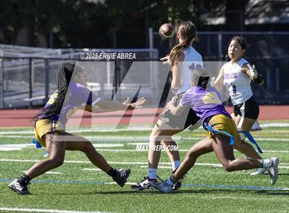Thumbnail 3 in Clayton Valley Charter vs. Oakland Tech (Green and Gold Invitational-SRVHS) photogallery.