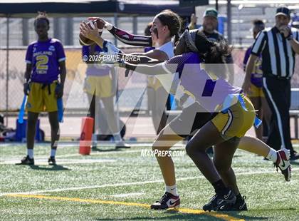 Thumbnail 2 in Clayton Valley Charter vs. Oakland Tech (Green and Gold Invitational-SRVHS) photogallery.