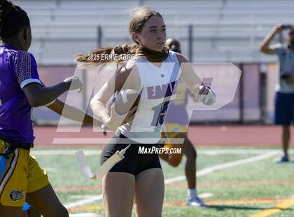Thumbnail 3 in Clayton Valley Charter vs. Oakland Tech (Green and Gold Invitational-SRVHS) photogallery.