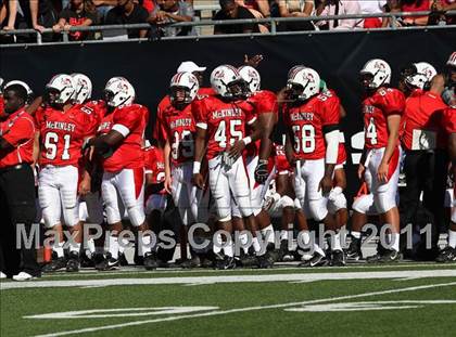 Thumbnail 1 in Wayne vs. McKinley (Kirk Herbstreit National Kickoff Classic) photogallery.