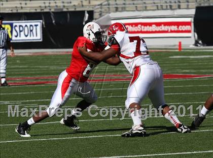 Thumbnail 1 in Wayne vs. McKinley (Kirk Herbstreit National Kickoff Classic) photogallery.