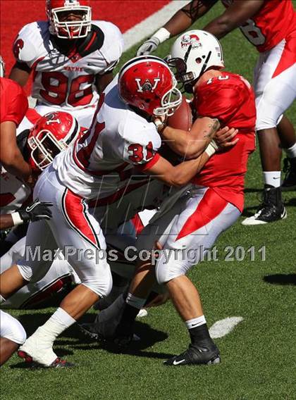 Thumbnail 2 in Wayne vs. McKinley (Kirk Herbstreit National Kickoff Classic) photogallery.