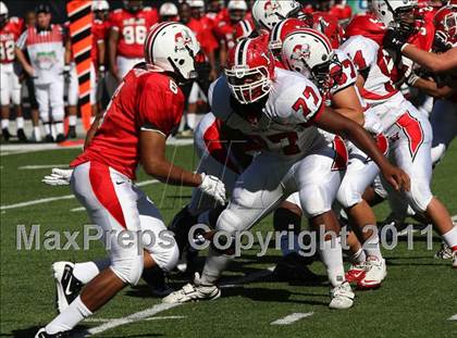 Thumbnail 3 in Wayne vs. McKinley (Kirk Herbstreit National Kickoff Classic) photogallery.