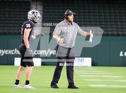 Thumbnail 1 in Nimitz @ Martin (UIL 6A Bi-District) photogallery.