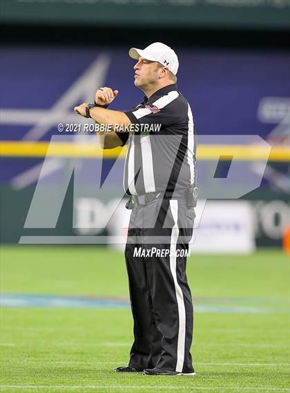 Thumbnail 1 in Nimitz @ Martin (UIL 6A Bi-District) photogallery.