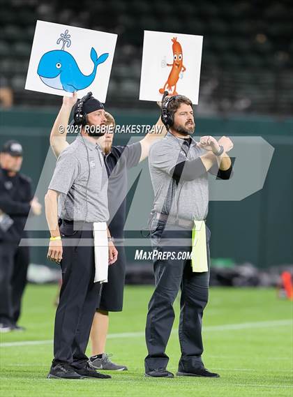 Thumbnail 2 in Nimitz @ Martin (UIL 6A Bi-District) photogallery.