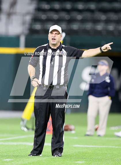Thumbnail 1 in Nimitz @ Martin (UIL 6A Bi-District) photogallery.
