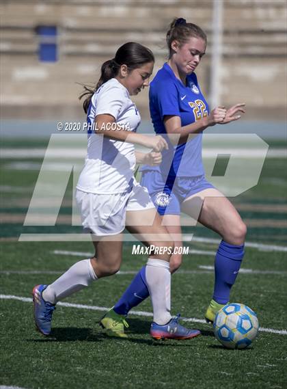 Thumbnail 3 in Los Angeles CES vs. Polytechnic (CIF LACS D3 Final) photogallery.