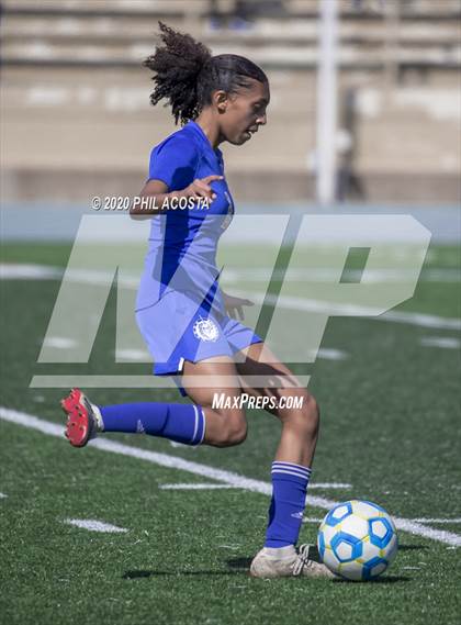 Thumbnail 1 in Los Angeles CES vs. Polytechnic (CIF LACS D3 Final) photogallery.
