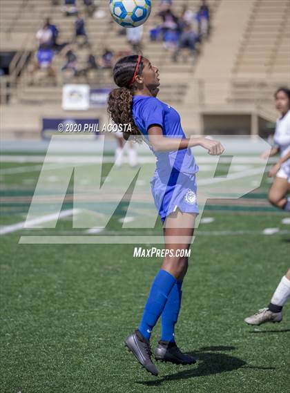 Thumbnail 3 in Los Angeles CES vs. Polytechnic (CIF LACS D3 Final) photogallery.