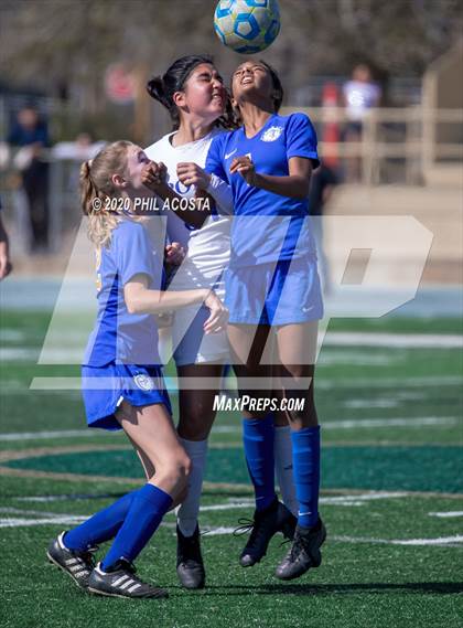Thumbnail 1 in Los Angeles CES vs. Polytechnic (CIF LACS D3 Final) photogallery.