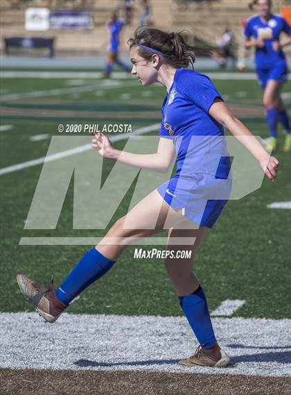 Thumbnail 1 in Los Angeles CES vs. Polytechnic (CIF LACS D3 Final) photogallery.
