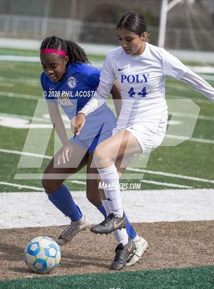 Thumbnail 1 in Los Angeles CES vs. Polytechnic (CIF LACS D3 Final) photogallery.