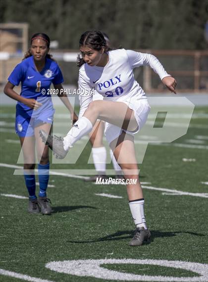 Thumbnail 2 in Los Angeles CES vs. Polytechnic (CIF LACS D3 Final) photogallery.