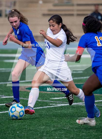 Thumbnail 3 in Los Angeles CES vs. Polytechnic (CIF LACS D3 Final) photogallery.