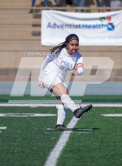 Thumbnail 1 in Los Angeles CES vs. Polytechnic (CIF LACS D3 Final) photogallery.