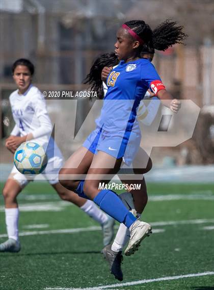 Thumbnail 2 in Los Angeles CES vs. Polytechnic (CIF LACS D3 Final) photogallery.