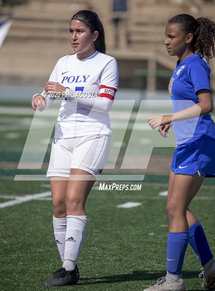 Thumbnail 2 in Los Angeles CES vs. Polytechnic (CIF LACS D3 Final) photogallery.