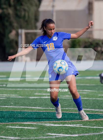 Thumbnail 2 in Los Angeles CES vs. Polytechnic (CIF LACS D3 Final) photogallery.