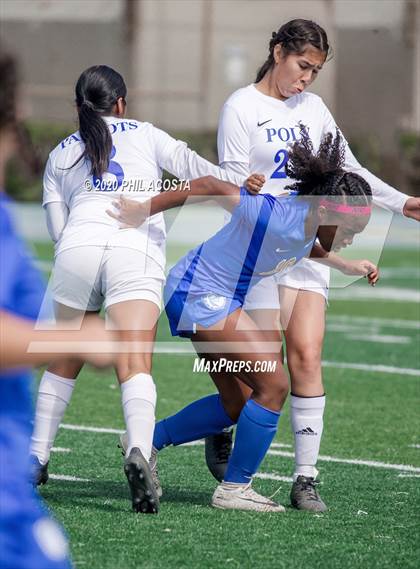 Thumbnail 2 in Los Angeles CES vs. Polytechnic (CIF LACS D3 Final) photogallery.