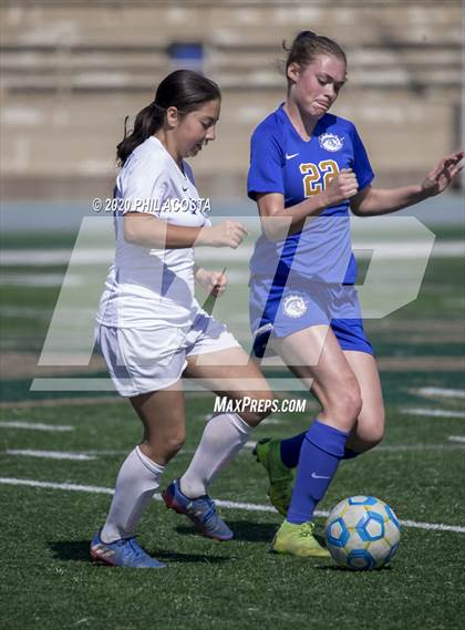 Thumbnail 2 in Los Angeles CES vs. Polytechnic (CIF LACS D3 Final) photogallery.