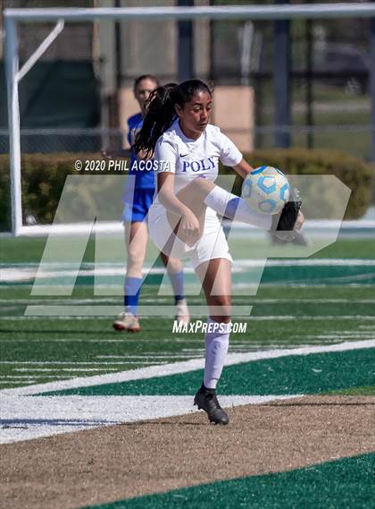 Thumbnail 1 in Los Angeles CES vs. Polytechnic (CIF LACS D3 Final) photogallery.